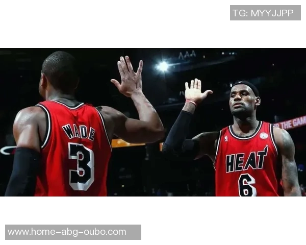 亚历山大荣膺得分王MVP和FMVP成为历史第四位伟大球员